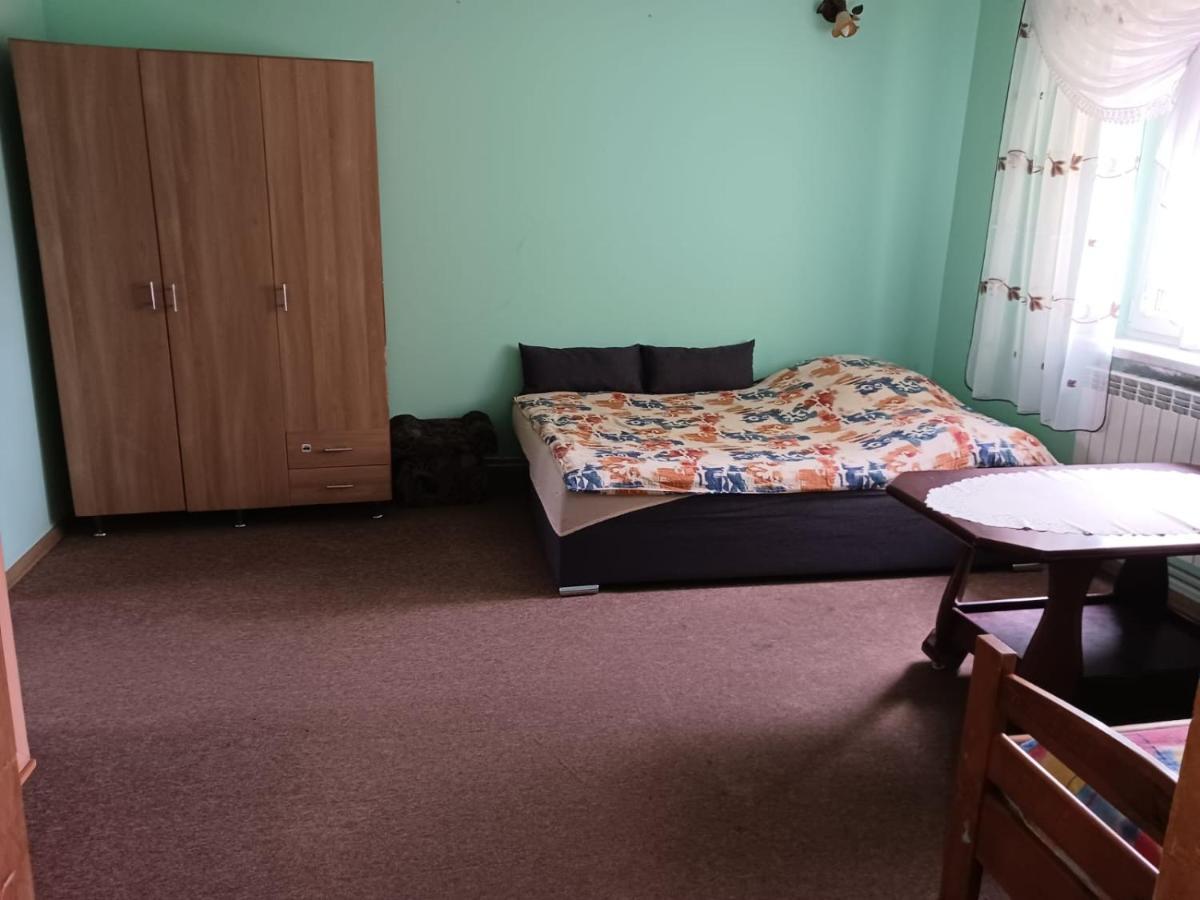 Jak W Domu Lubaczow Exterior foto